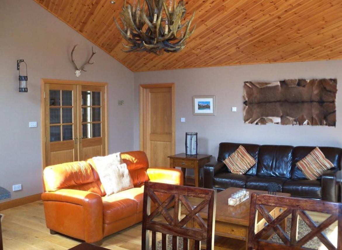 Lochside Lodge Glengoulandie Bagian luar foto